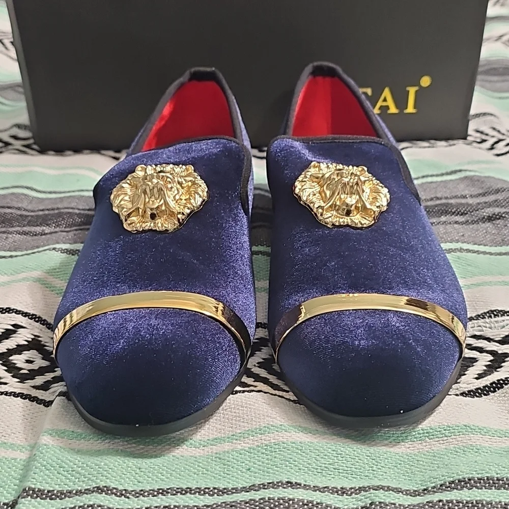Jitai Ornate Dark Blue & Black Velvet Gold Lion Head Loafers Size 9.5 NEW In Box